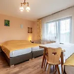 Goscinne Pod Grapa Homestay szállás *