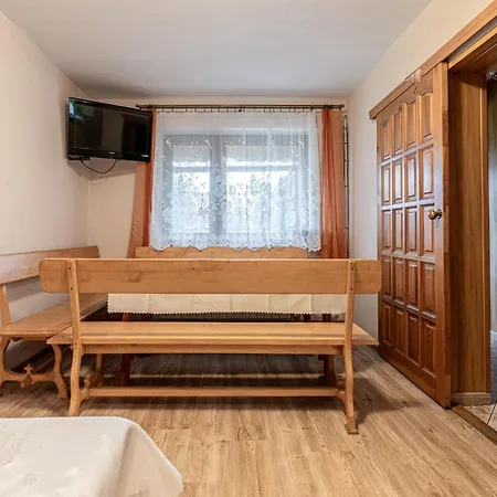 Goscinne Pod Grapa Закопане