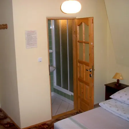 Goscinne Pod Grapa *